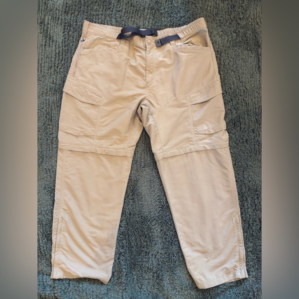 North face XXL khaki convertible, hiking pants